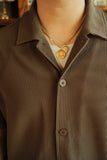 PLISSE SHIRT - BROWN